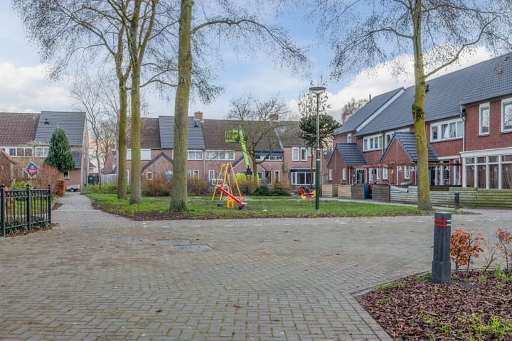 Foto 40 van Borretstraat 50