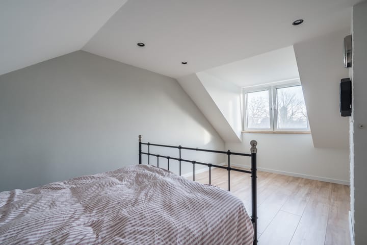 Foto 39 van Dahliastraat 5