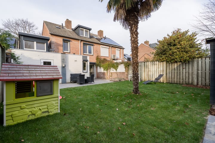 Foto 50 van Dahliastraat 5