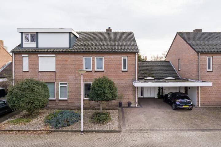 Foto 52 van Dahliastraat 5