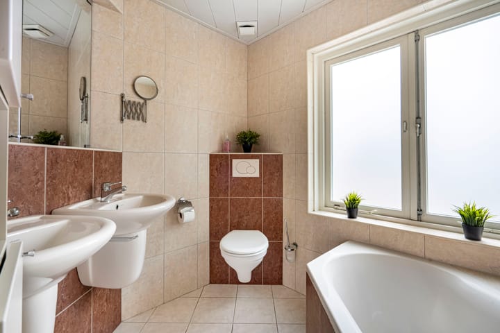 Foto 17 van Robert Kochlaan 24