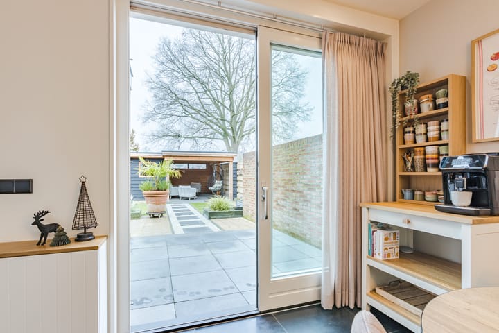 Foto 15 van Vijverweg 3