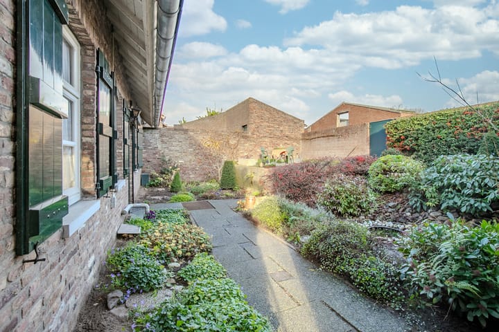 Foto 32 van Singelstraat Oost 9