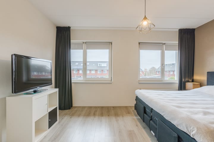 Foto 20 van Bronforel 5