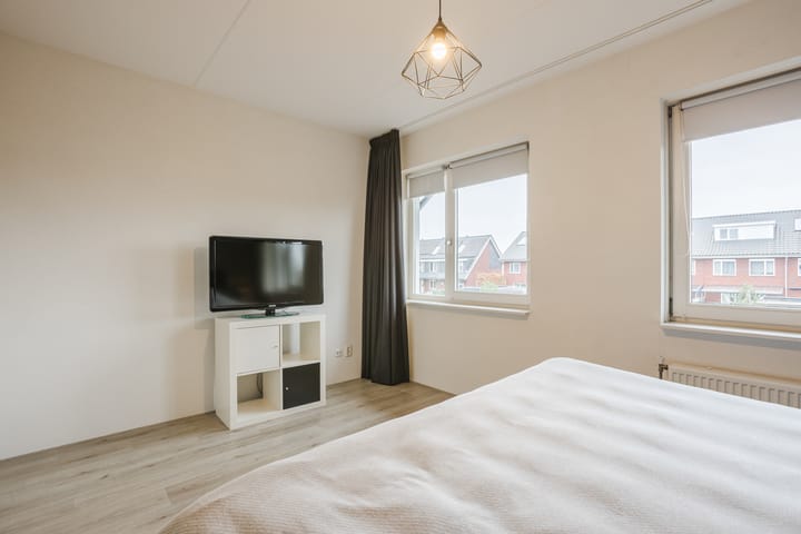 Foto 21 van Bronforel 5