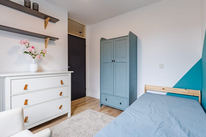 Photo 35 of Masayalaan 12