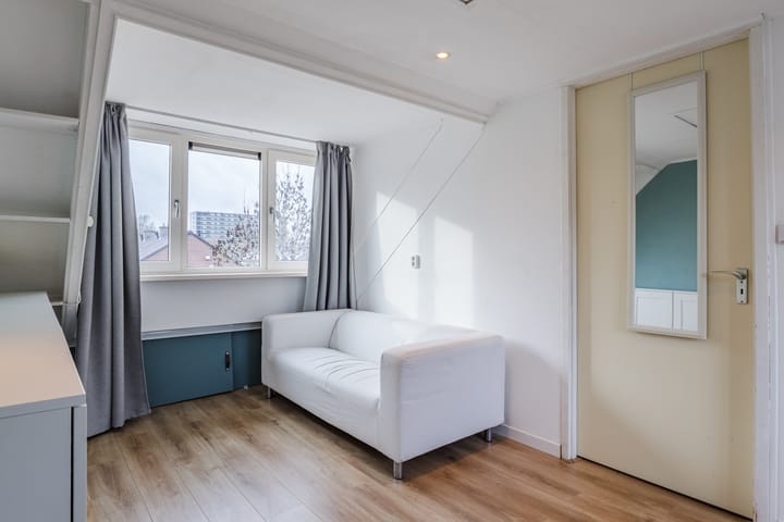 Photo 41 of Masayalaan 12