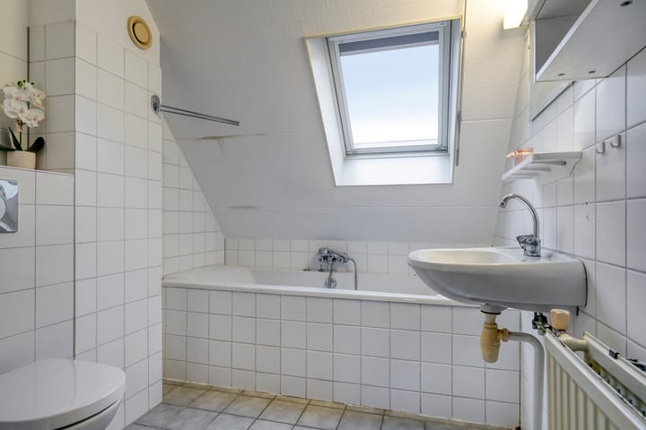 Foto 19 van Brederodeweg 4