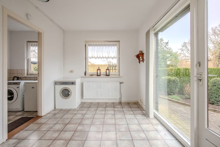 Foto 12 van Molenweg 18