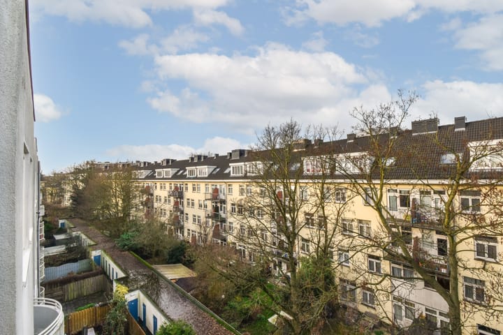 Photo 12 of President Brandstraat 174