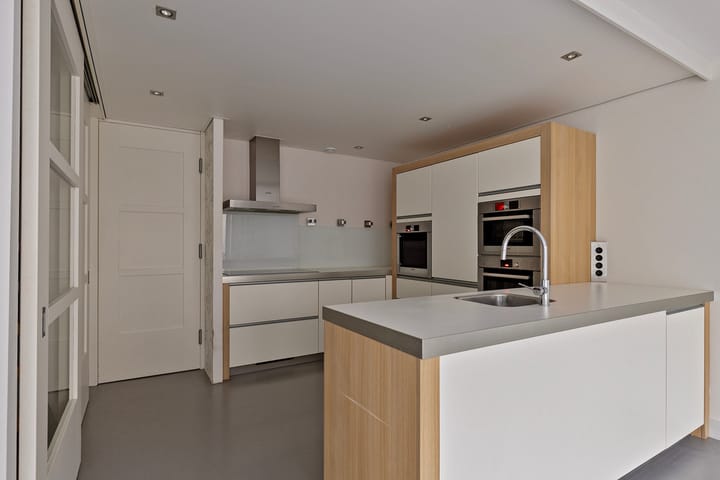 Photo 4 of Tjeukemeerhof 4