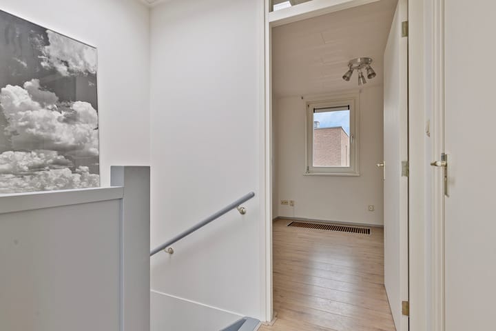 Foto 21 van Tjeukemeerhof 4