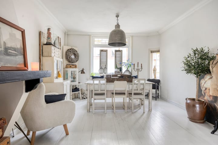 Photo 8 of Baardwijksestraat 2