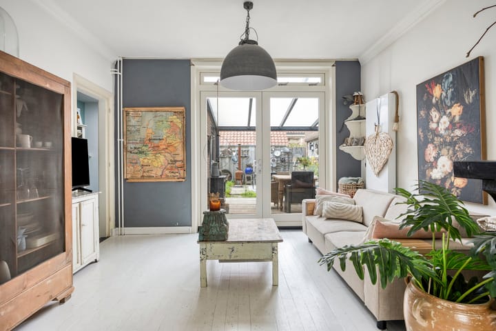 Photo 9 of Baardwijksestraat 2