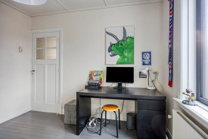 Photo 18 of Baardwijksestraat 2