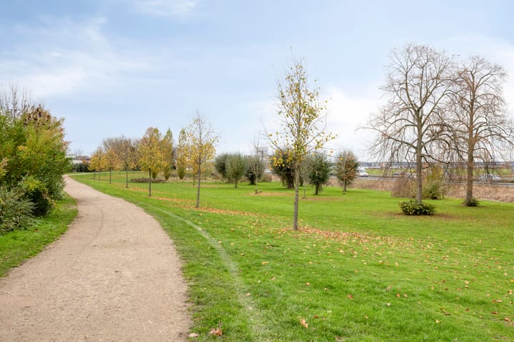 Photo 32 of Baardwijksestraat 2