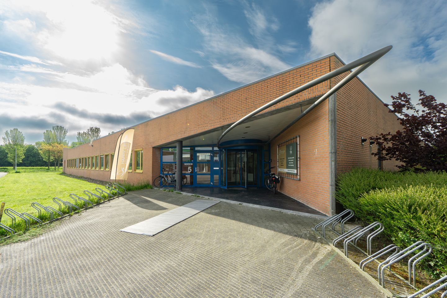 Bekijk foto 2 van Seerob 5