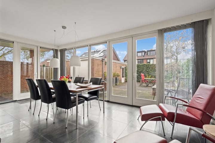 Foto 23 van Prins Bernhardlaan 25