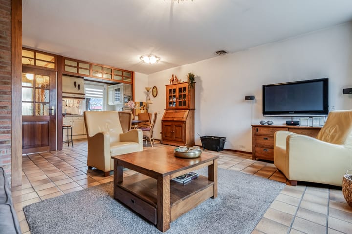 Foto 11 van Roer 246