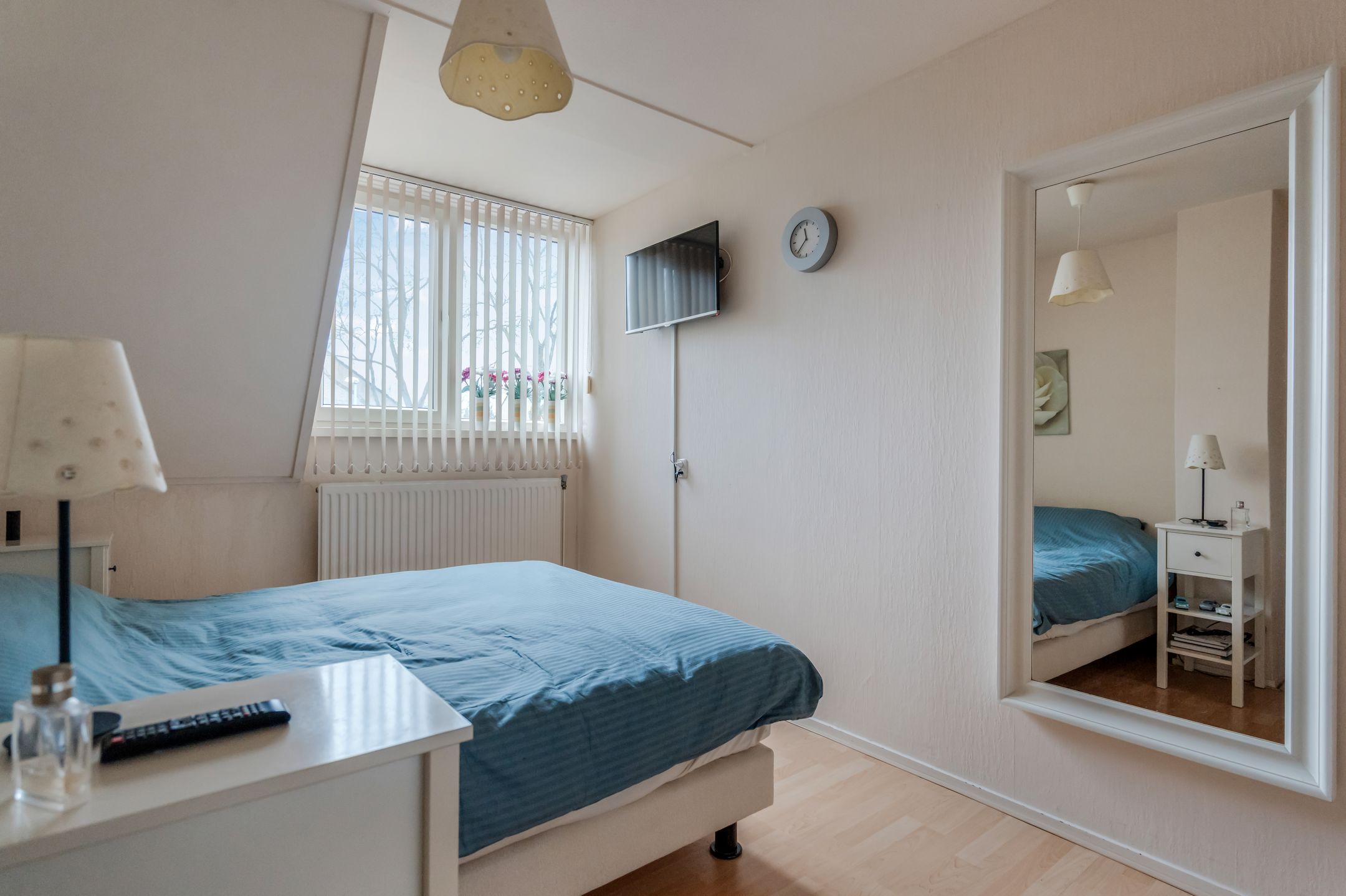 Photo 21 of Roer 246