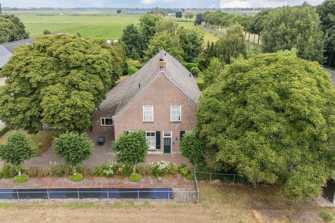 Foto 1 van Luiten Ambachtstraat 37