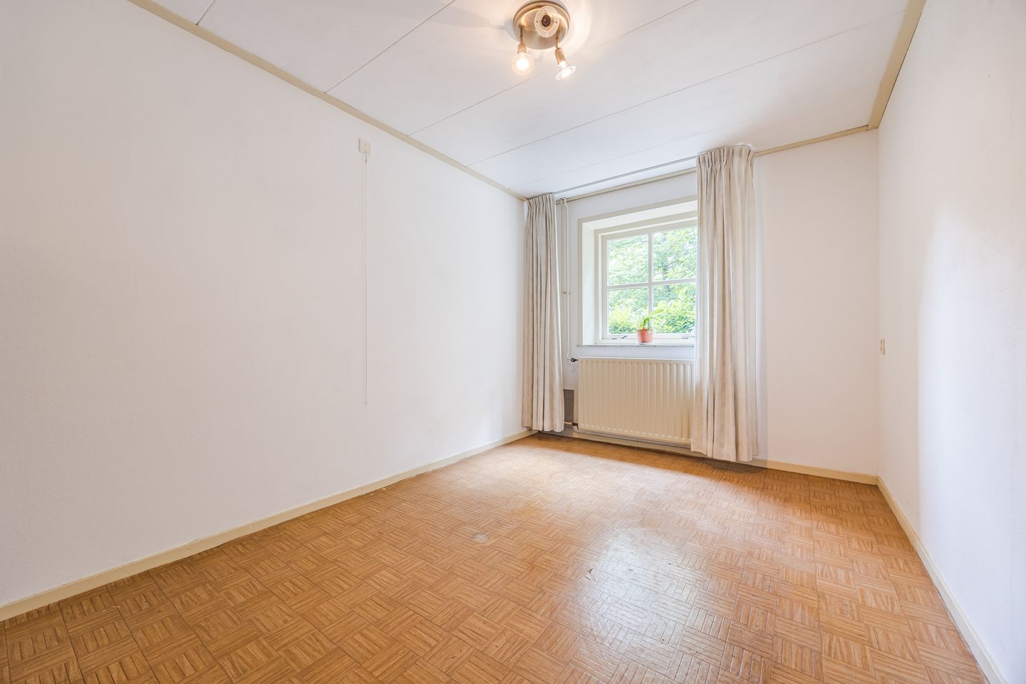 Foto 25 van Luiten Ambachtstraat 37