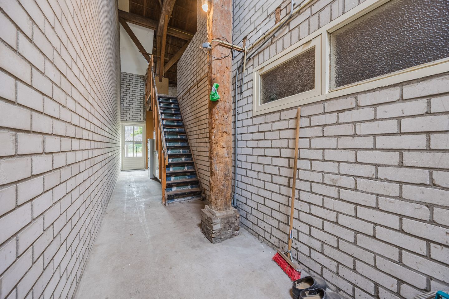 Foto 35 van Luiten Ambachtstraat 37