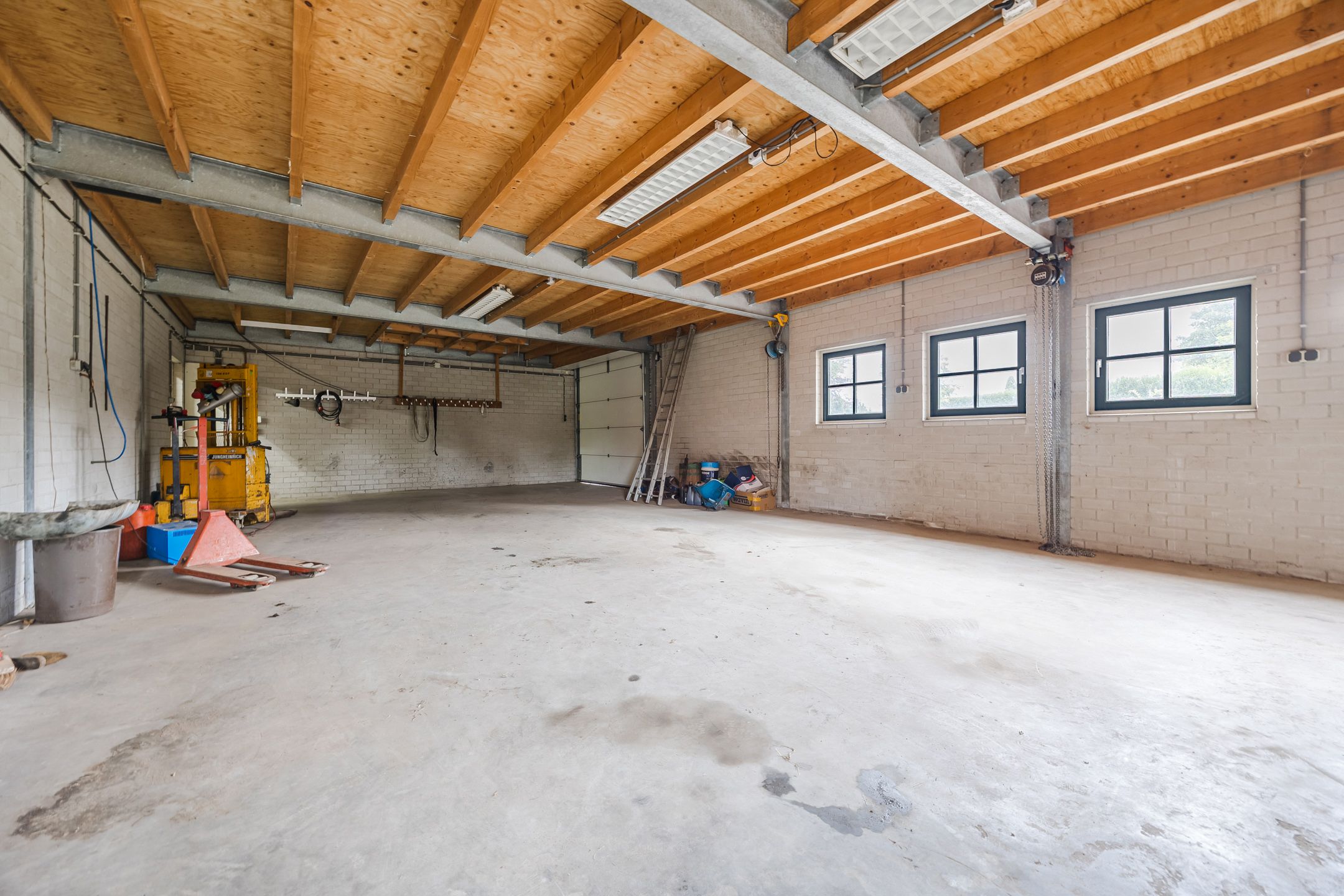 Foto 51 van Luiten Ambachtstraat 37