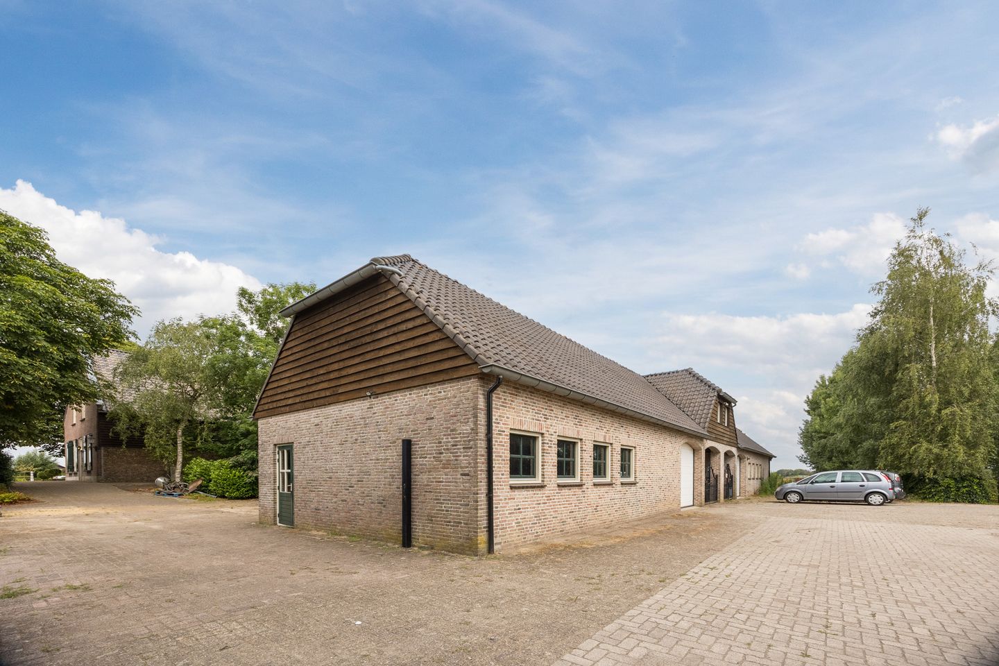 Foto 59 van Luiten Ambachtstraat 37