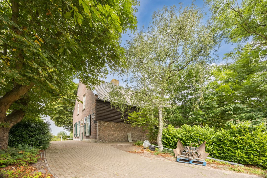 Foto 62 van Luiten Ambachtstraat 37