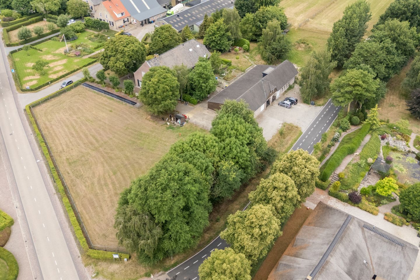 Foto 64 van Luiten Ambachtstraat 37