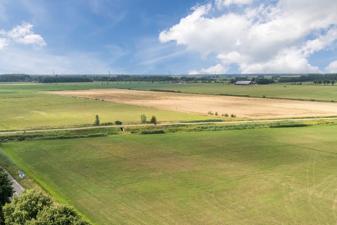 Foto 68 van Luiten Ambachtstraat 37