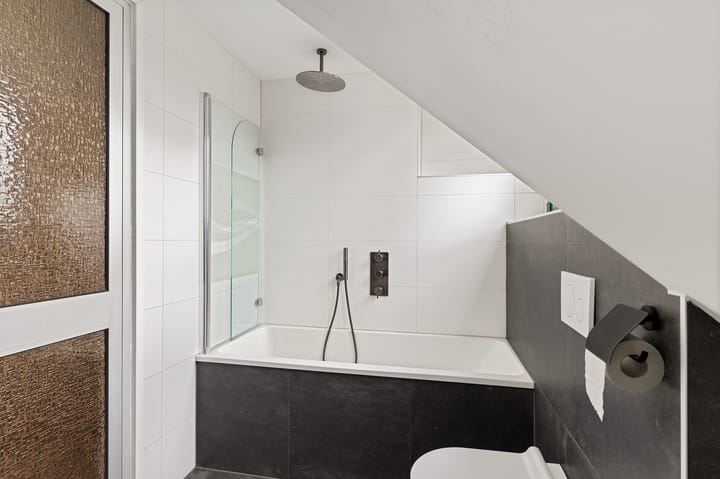 Photo 33 of Badweg 4