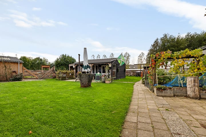 Photo 41 of Badweg 4