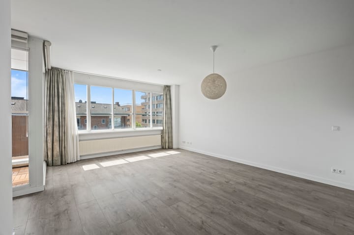 Photo 2 of Osdorper Ban 90-A31