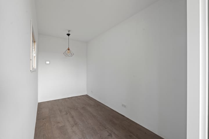 Photo 18 of Osdorper Ban 90-A31