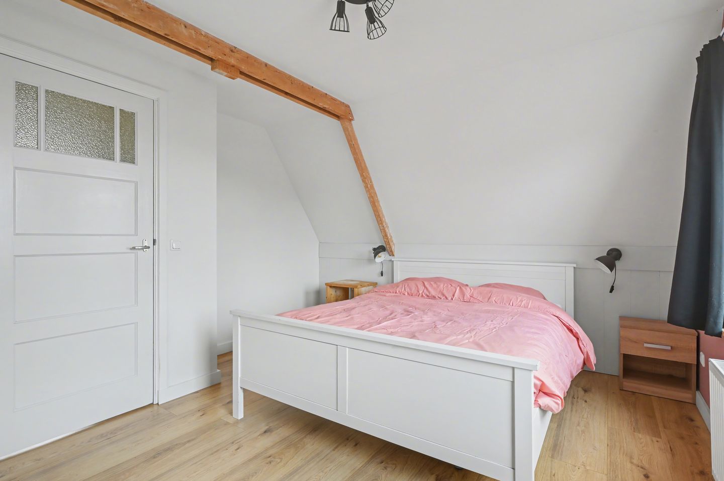 Foto 29 van Irenestraat 8