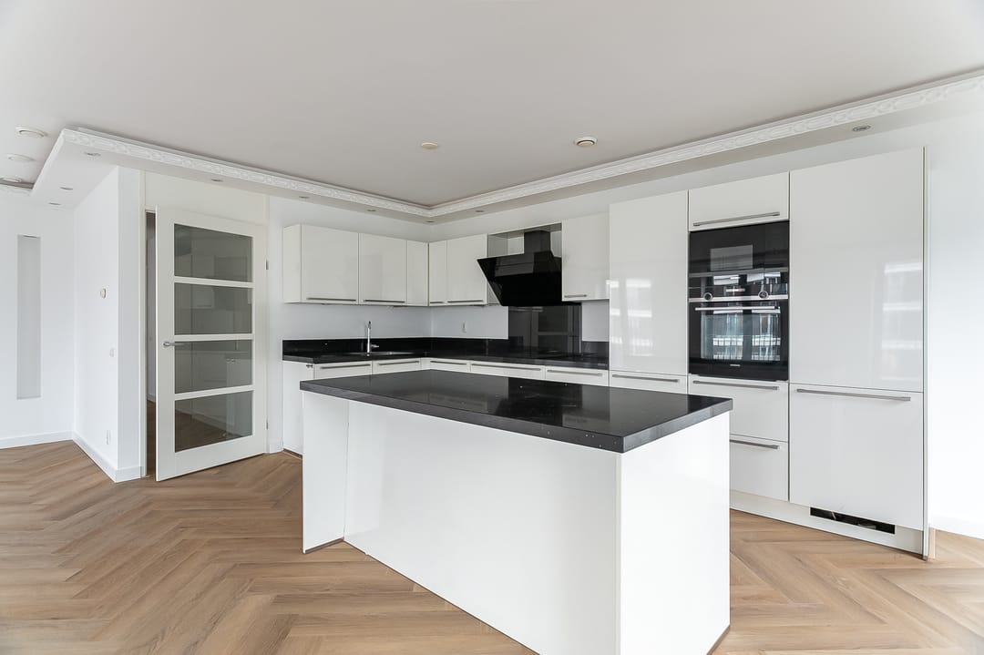 Foto 8 van Wolbrantskerkweg 76-B