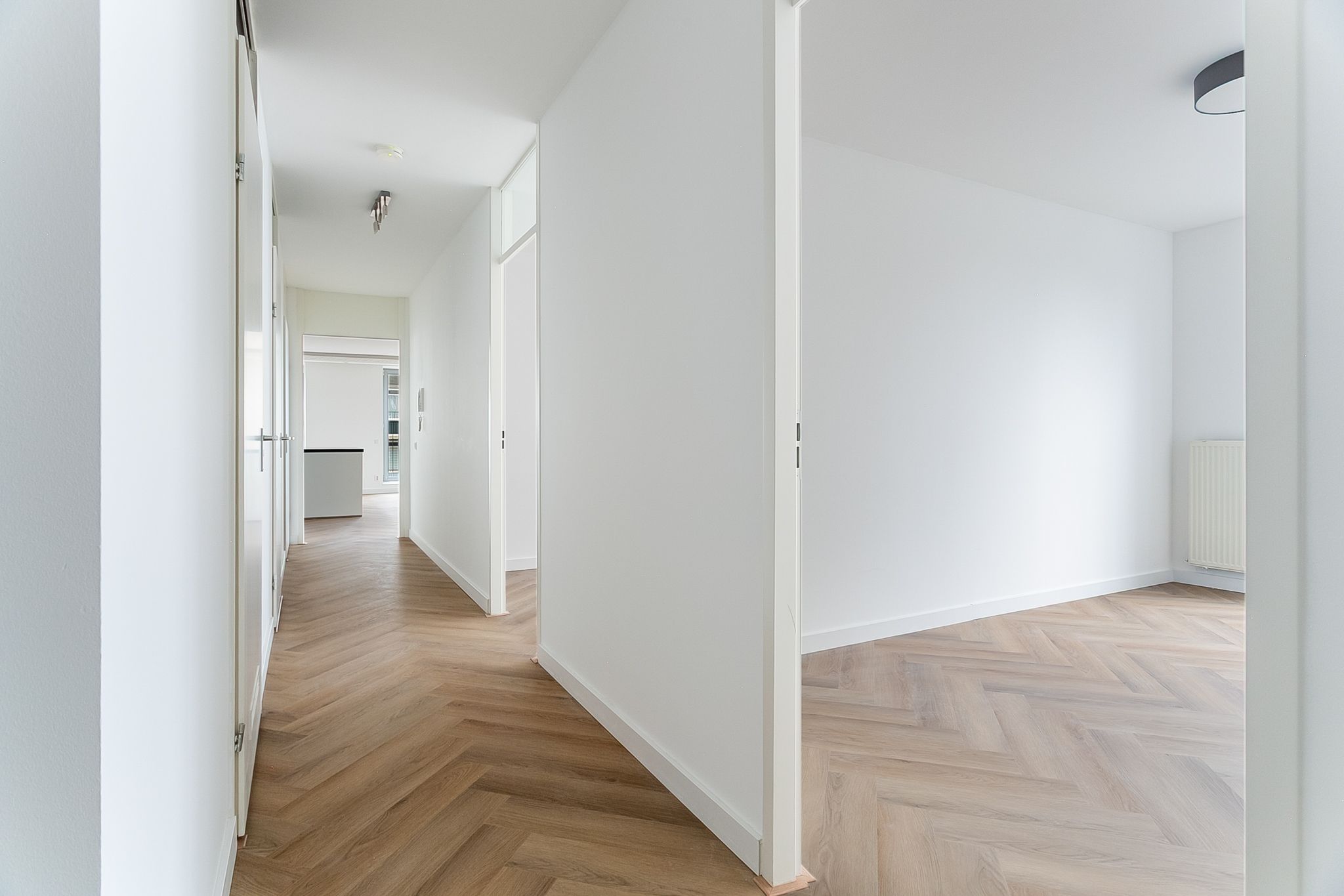 Foto 18 van Wolbrantskerkweg 76-B