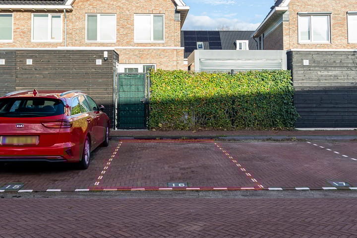 Foto 43 van Doris Lessinglaan 86