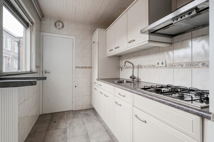 Foto 9 van Celebesstraat 3