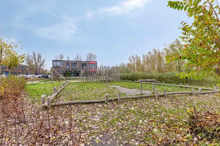 Photo 30 of Frans van Mierisstraat 22-A