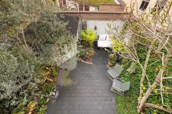 Foto 41 van Wijnstraat 1