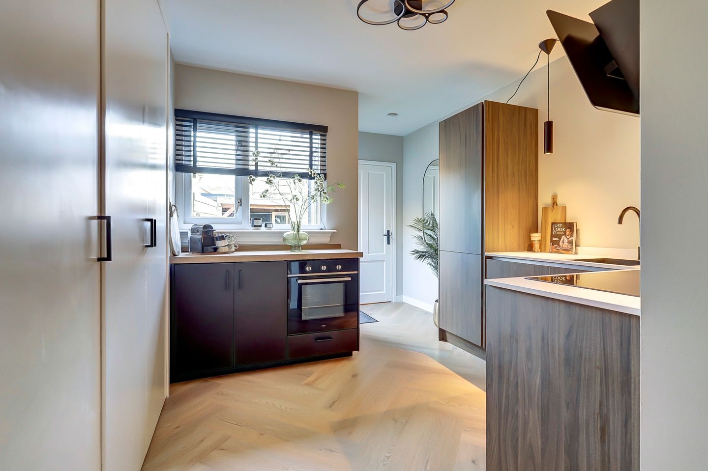 Photo 14 of Watertorenlaan 6