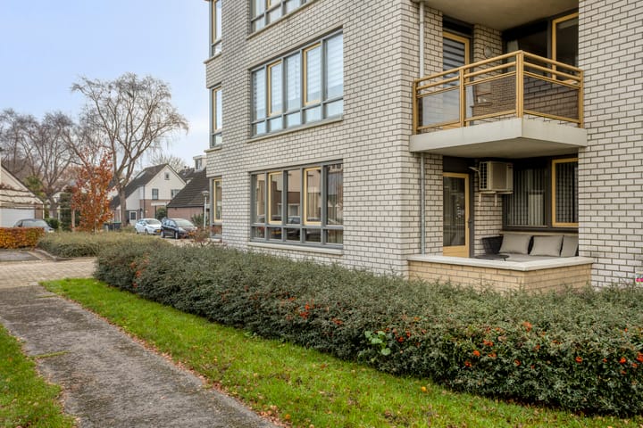 Photo 2 of Broekmorgen 83