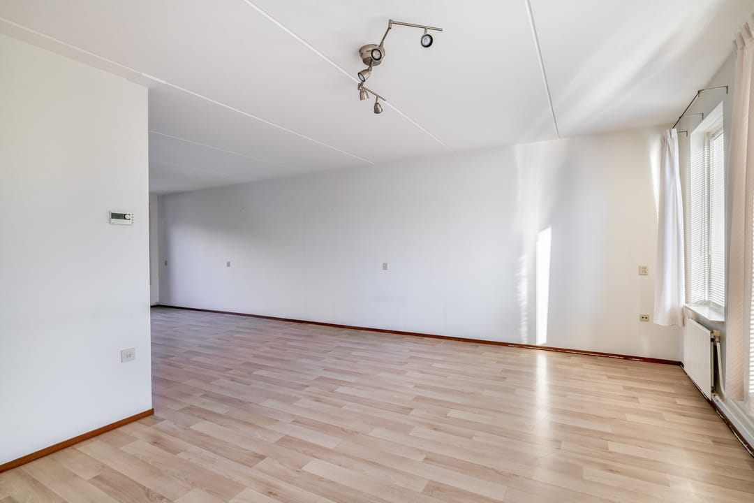 Foto 11 van Zuiderdwarsvaart 100-B