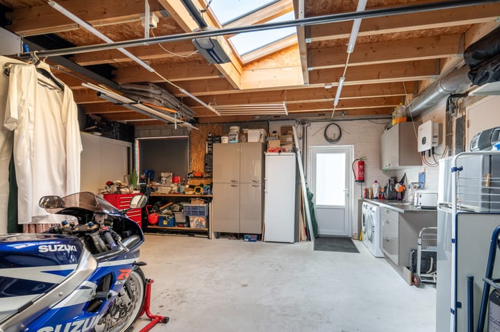 Photo 21 of Jan Vermeerstraat 11