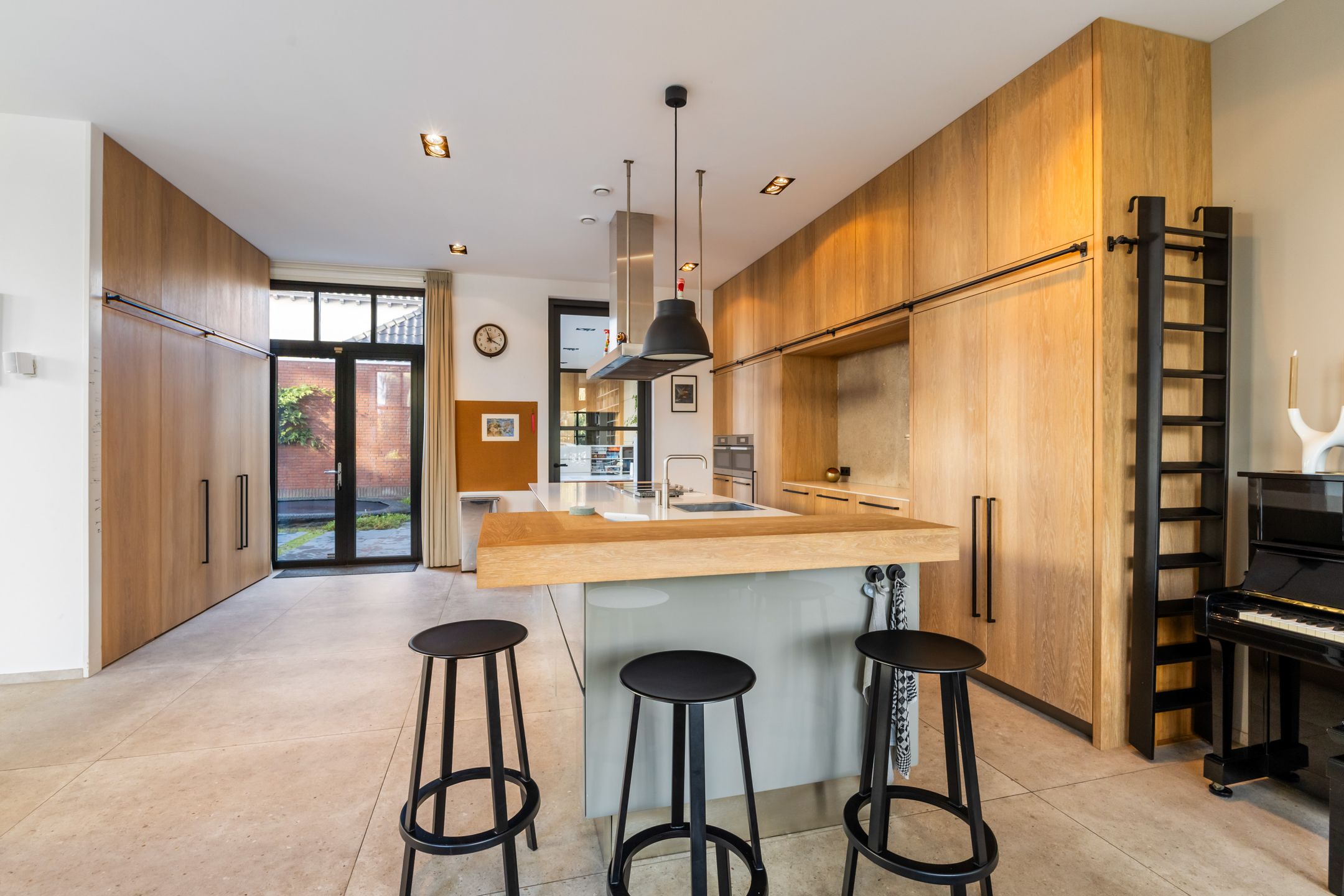 Foto 18 van L. Rotgansstraat 2