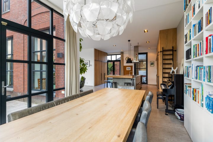 Photo 24 of L. Rotgansstraat 2