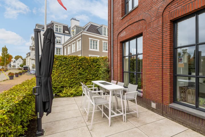 Photo 32 of L. Rotgansstraat 2